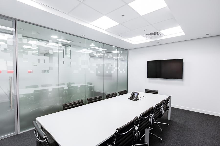 meeting-room-730679_1920.jpg